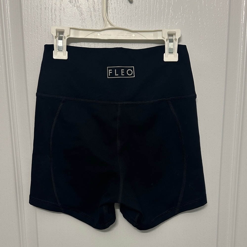 Fleo Shorts - 4 inch inseam
